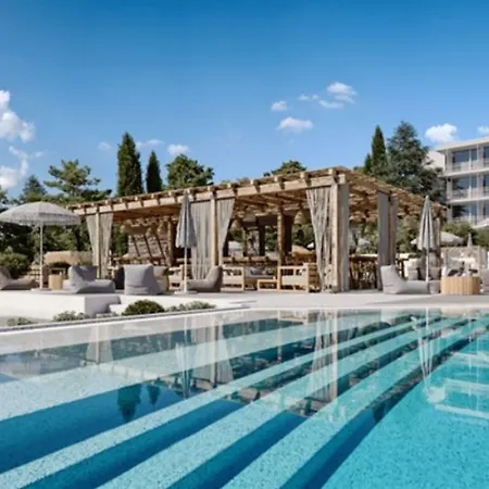 Valamar Meteor 4* Макарска