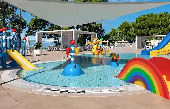 Hotel Valamar Meteor 4*