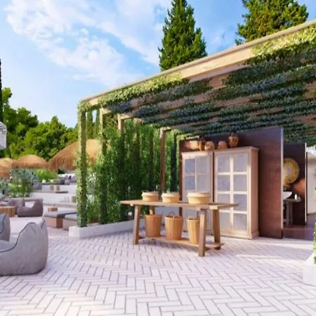 Отель Valamar Meteor Макарска