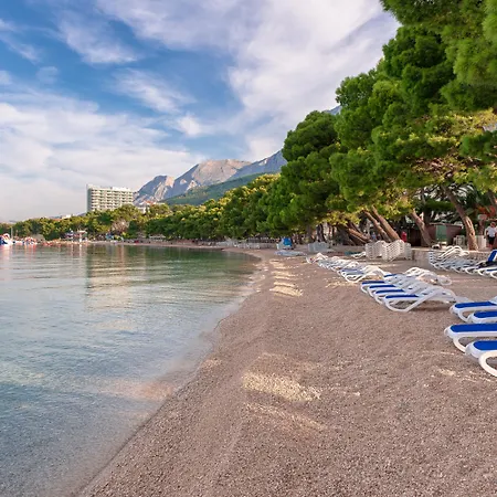 Отель Valamar Meteor Макарска