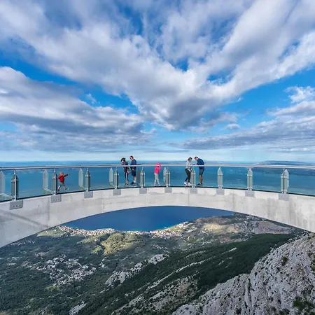 Valamar Meteor Отель Макарска