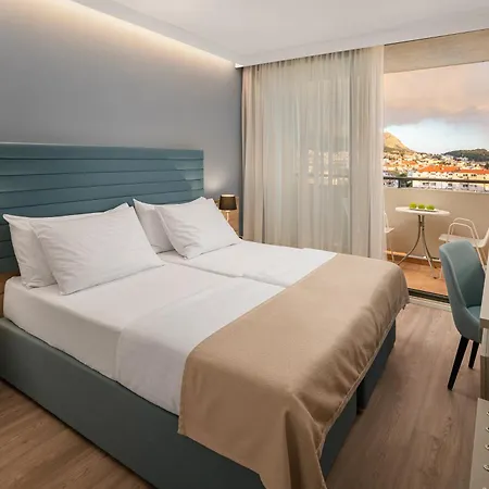 Отель Valamar Meteor
