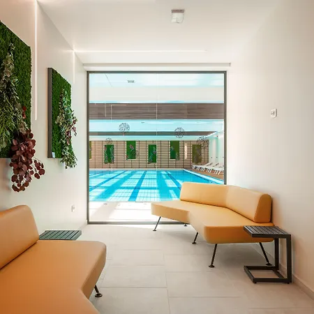 Valamar Meteor מאקרסקה