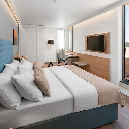 Valamar Meteor Отель Макарска