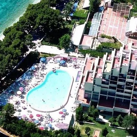 Отель Valamar Meteor