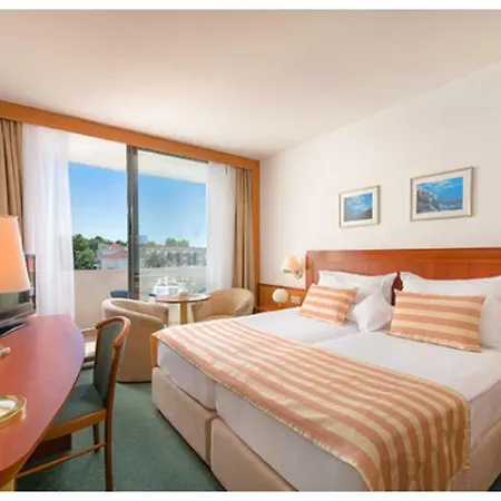Valamar Meteor Отель